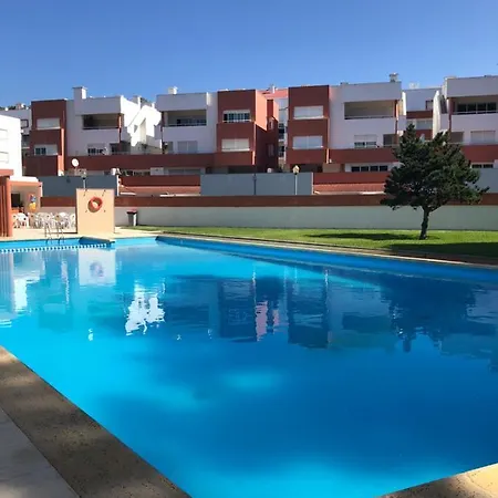 House Cabedelo Апартаменты *