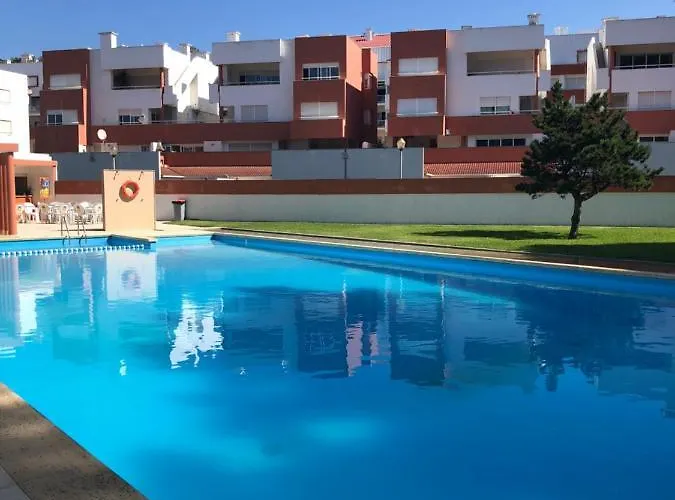 House Cabedelo Апартаменты *